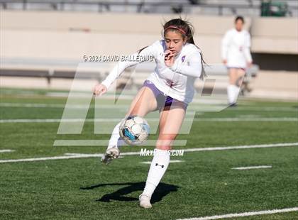 Thumbnail 3 in Bell vs. Eastlake (Blue Raider Invitational) photogallery.