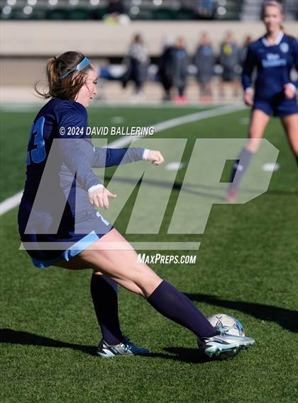Thumbnail 1 in Bell vs. Eastlake (Blue Raider Invitational) photogallery.