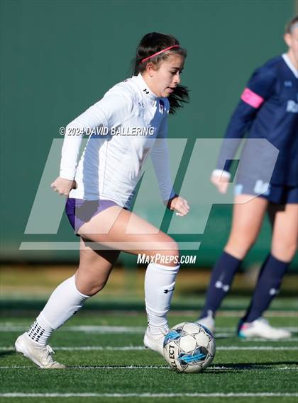 Thumbnail 3 in Bell vs. Eastlake (Blue Raider Invitational) photogallery.