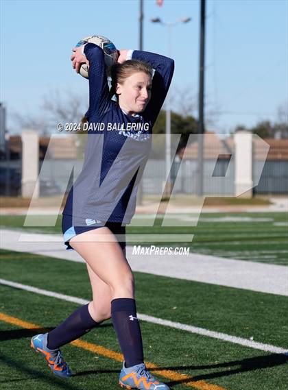 Thumbnail 1 in Bell vs. Eastlake (Blue Raider Invitational) photogallery.