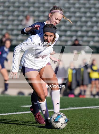 Thumbnail 1 in Bell vs. Eastlake (Blue Raider Invitational) photogallery.