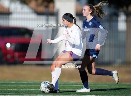 Thumbnail 1 in Bell vs. Eastlake (Blue Raider Invitational) photogallery.