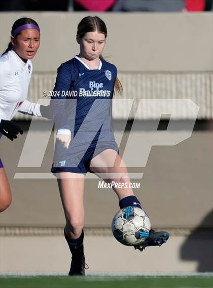 Thumbnail 2 in Bell vs. Eastlake (Blue Raider Invitational) photogallery.