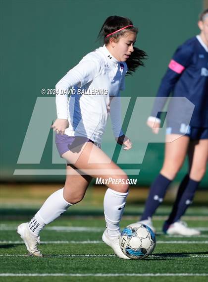 Thumbnail 1 in Bell vs. Eastlake (Blue Raider Invitational) photogallery.