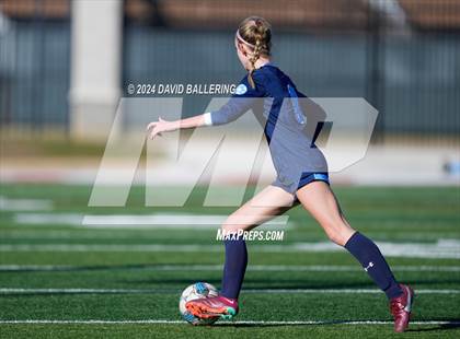 Thumbnail 2 in Bell vs. Eastlake (Blue Raider Invitational) photogallery.