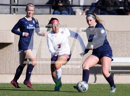 Thumbnail 1 in Bell vs. Eastlake (Blue Raider Invitational) photogallery.