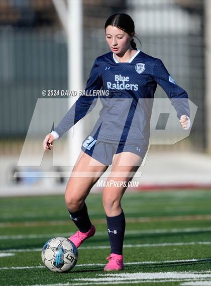 Thumbnail 3 in Bell vs. Eastlake (Blue Raider Invitational) photogallery.