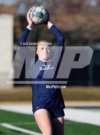 Thumbnail 2 in Bell vs. Eastlake (Blue Raider Invitational) photogallery.