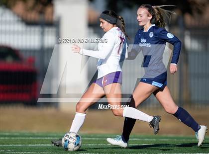 Thumbnail 2 in Bell vs. Eastlake (Blue Raider Invitational) photogallery.