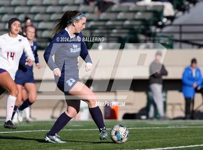 Thumbnail 3 in Bell vs. Eastlake (Blue Raider Invitational) photogallery.