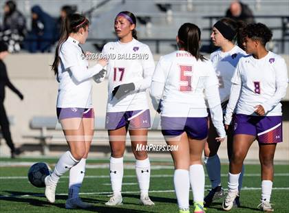 Thumbnail 1 in Bell vs. Eastlake (Blue Raider Invitational) photogallery.