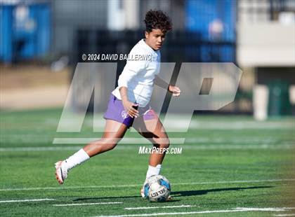 Thumbnail 3 in Bell vs. Eastlake (Blue Raider Invitational) photogallery.
