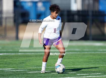 Thumbnail 2 in Bell vs. Eastlake (Blue Raider Invitational) photogallery.