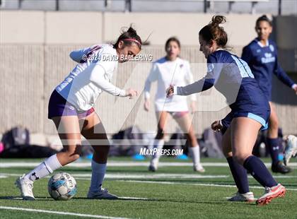 Thumbnail 3 in Bell vs. Eastlake (Blue Raider Invitational) photogallery.