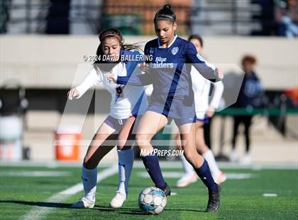 Thumbnail 3 in Bell vs. Eastlake (Blue Raider Invitational) photogallery.