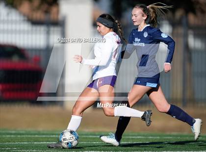 Thumbnail 3 in Bell vs. Eastlake (Blue Raider Invitational) photogallery.