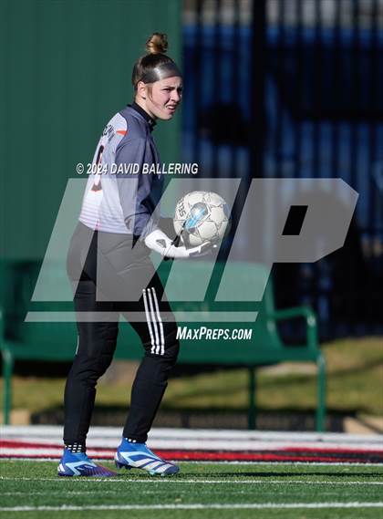 Thumbnail 2 in Bell vs. Eastlake (Blue Raider Invitational) photogallery.
