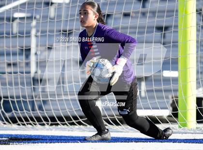 Thumbnail 1 in Bell vs. Eastlake (Blue Raider Invitational) photogallery.