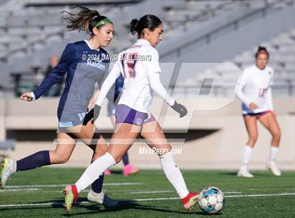 Thumbnail 2 in Bell vs. Eastlake (Blue Raider Invitational) photogallery.