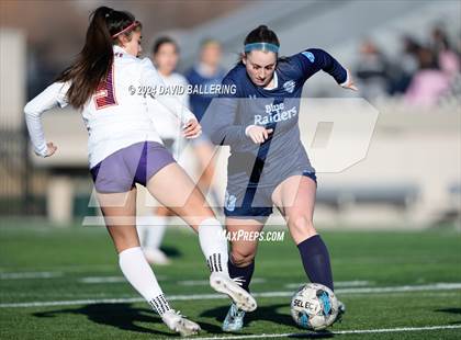 Thumbnail 1 in Bell vs. Eastlake (Blue Raider Invitational) photogallery.