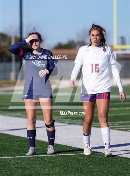 Thumbnail 3 in Bell vs. Eastlake (Blue Raider Invitational) photogallery.