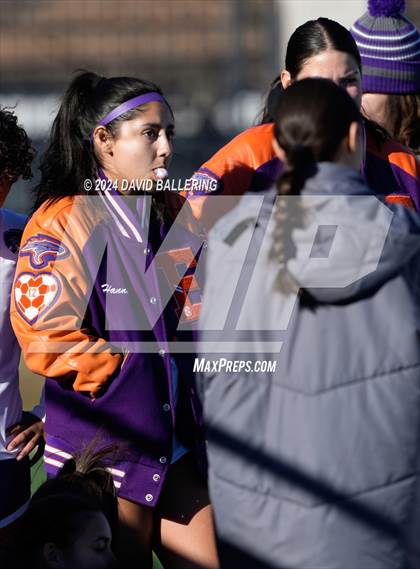 Thumbnail 2 in Bell vs. Eastlake (Blue Raider Invitational) photogallery.