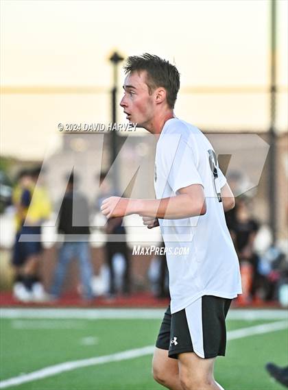 Thumbnail 3 in Green Mountain vs Lincoln photogallery.