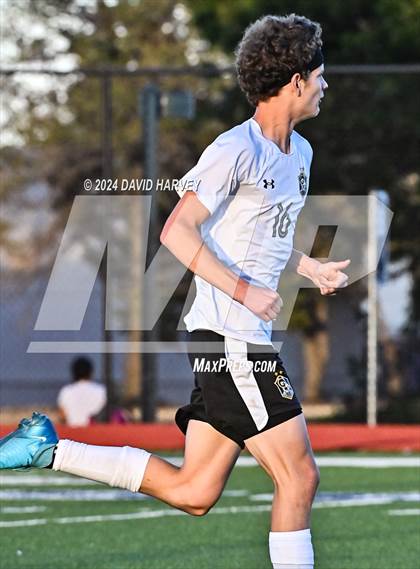 Thumbnail 3 in Green Mountain vs Lincoln photogallery.