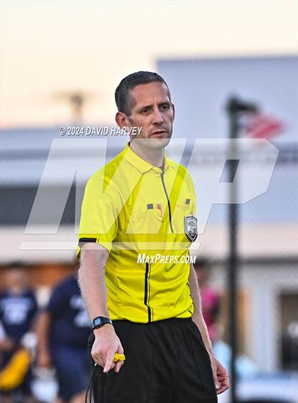 Thumbnail 3 in Green Mountain vs Lincoln photogallery.