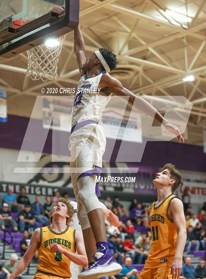 Thumbnail 1 in Horizon @ Millennium (AIA 5A Round 1 Playoff) photogallery.