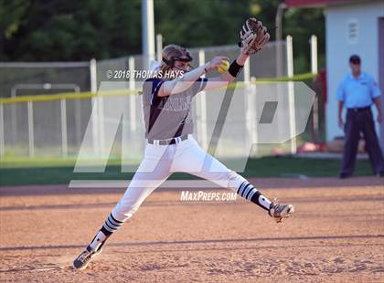 Thumbnail 3 in Airline @ North Desoto photogallery.