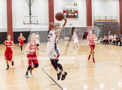 Thumbnail 1 in Elsinore vs. Great Oak photogallery.