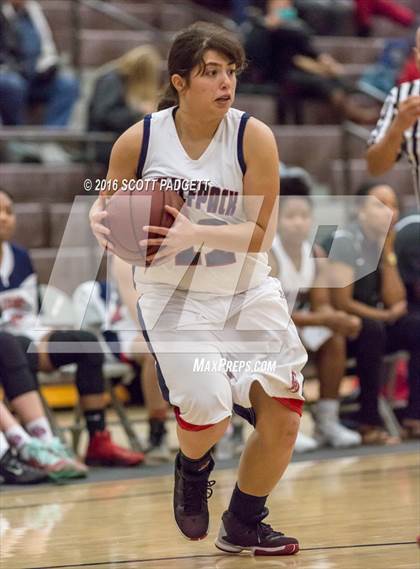 Thumbnail 1 in Elsinore vs. Great Oak photogallery.