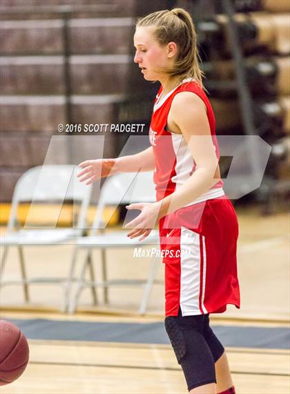 Thumbnail 2 in Elsinore vs. Great Oak photogallery.
