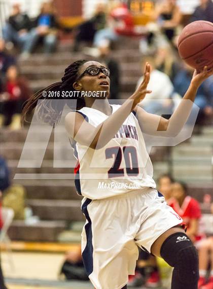 Thumbnail 1 in Elsinore vs. Great Oak photogallery.