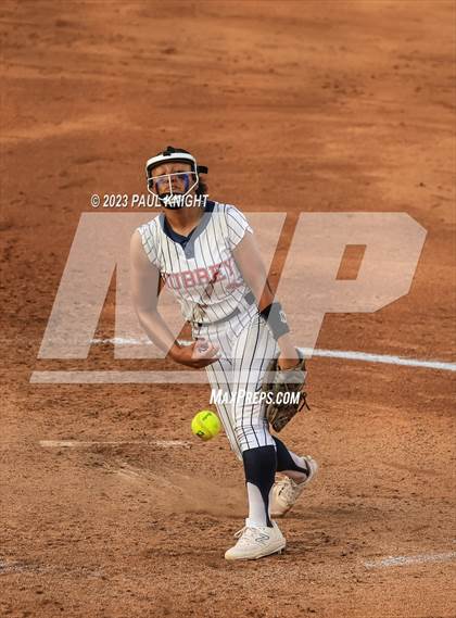 Thumbnail 1 in Aubrey vs. Calallen (UIL 4A Softball Semifinal) photogallery.