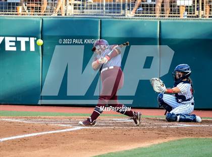 Thumbnail 2 in Aubrey vs. Calallen (UIL 4A Softball Semifinal) photogallery.
