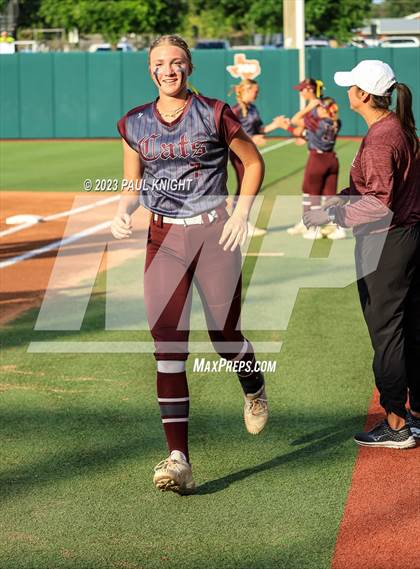 Thumbnail 3 in Aubrey vs. Calallen (UIL 4A Softball Semifinal) photogallery.