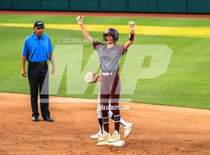 Thumbnail 3 in Aubrey vs. Calallen (UIL 4A Softball Semifinal) photogallery.