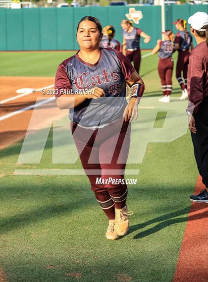 Thumbnail 3 in Aubrey vs. Calallen (UIL 4A Softball Semifinal) photogallery.