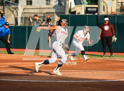 Thumbnail 1 in Aubrey vs. Calallen (UIL 4A Softball Semifinal) photogallery.
