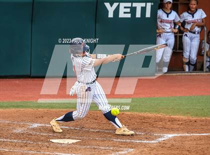 Thumbnail 2 in Aubrey vs. Calallen (UIL 4A Softball Semifinal) photogallery.
