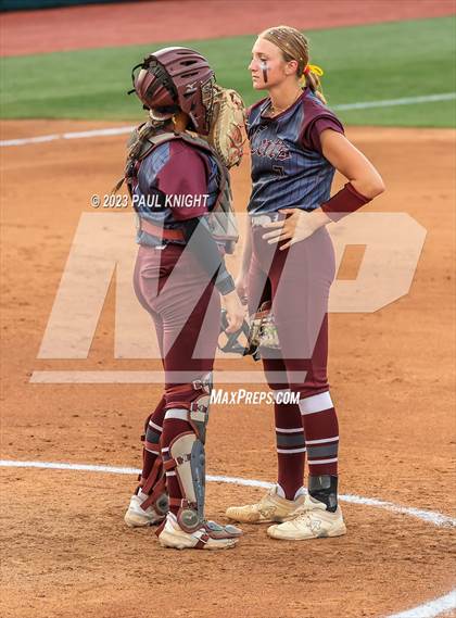 Thumbnail 3 in Aubrey vs. Calallen (UIL 4A Softball Semifinal) photogallery.