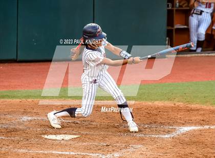 Thumbnail 3 in Aubrey vs. Calallen (UIL 4A Softball Semifinal) photogallery.