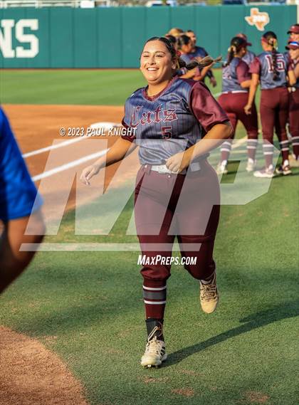 Thumbnail 3 in Aubrey vs. Calallen (UIL 4A Softball Semifinal) photogallery.