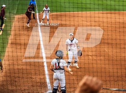 Thumbnail 1 in Aubrey vs. Calallen (UIL 4A Softball Semifinal) photogallery.