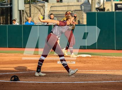 Thumbnail 3 in Aubrey vs. Calallen (UIL 4A Softball Semifinal) photogallery.