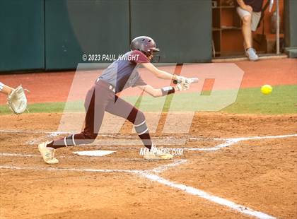 Thumbnail 3 in Aubrey vs. Calallen (UIL 4A Softball Semifinal) photogallery.