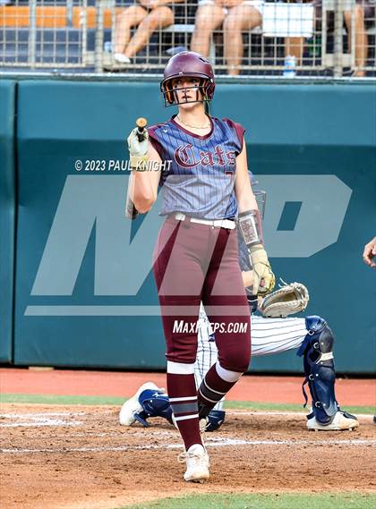 Thumbnail 1 in Aubrey vs. Calallen (UIL 4A Softball Semifinal) photogallery.