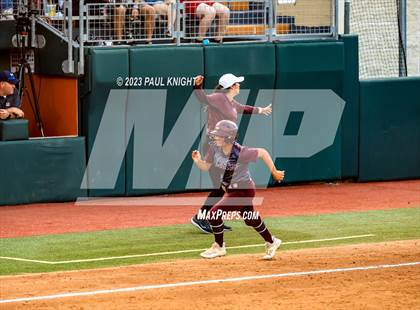 Thumbnail 2 in Aubrey vs. Calallen (UIL 4A Softball Semifinal) photogallery.